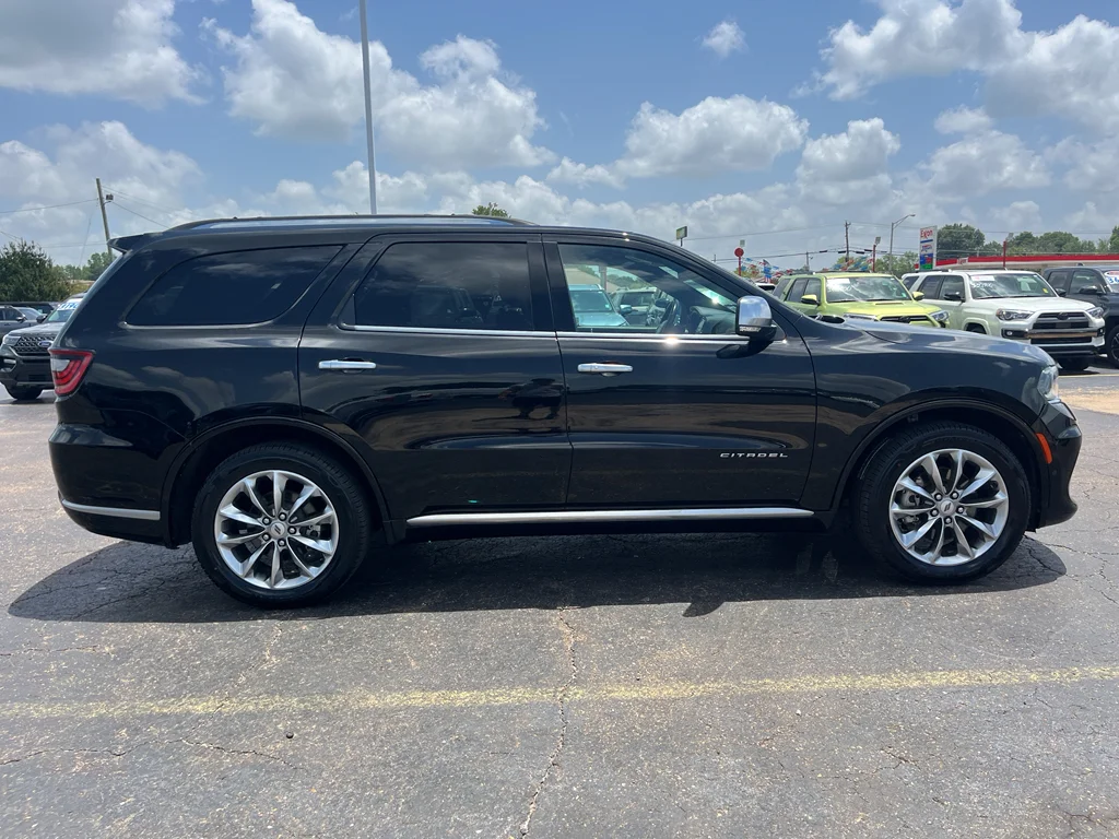 Used 2023 DB Black Clearcoat Dodge Citadel image 4