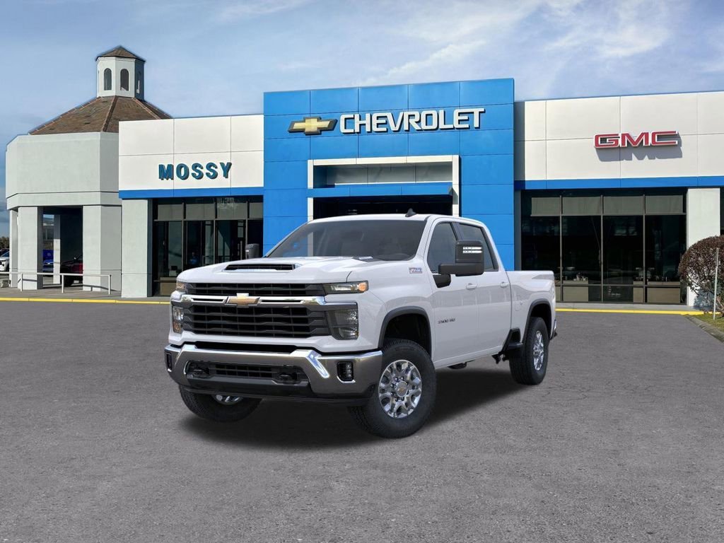New 2026 Summit White Chevrolet LT image 11