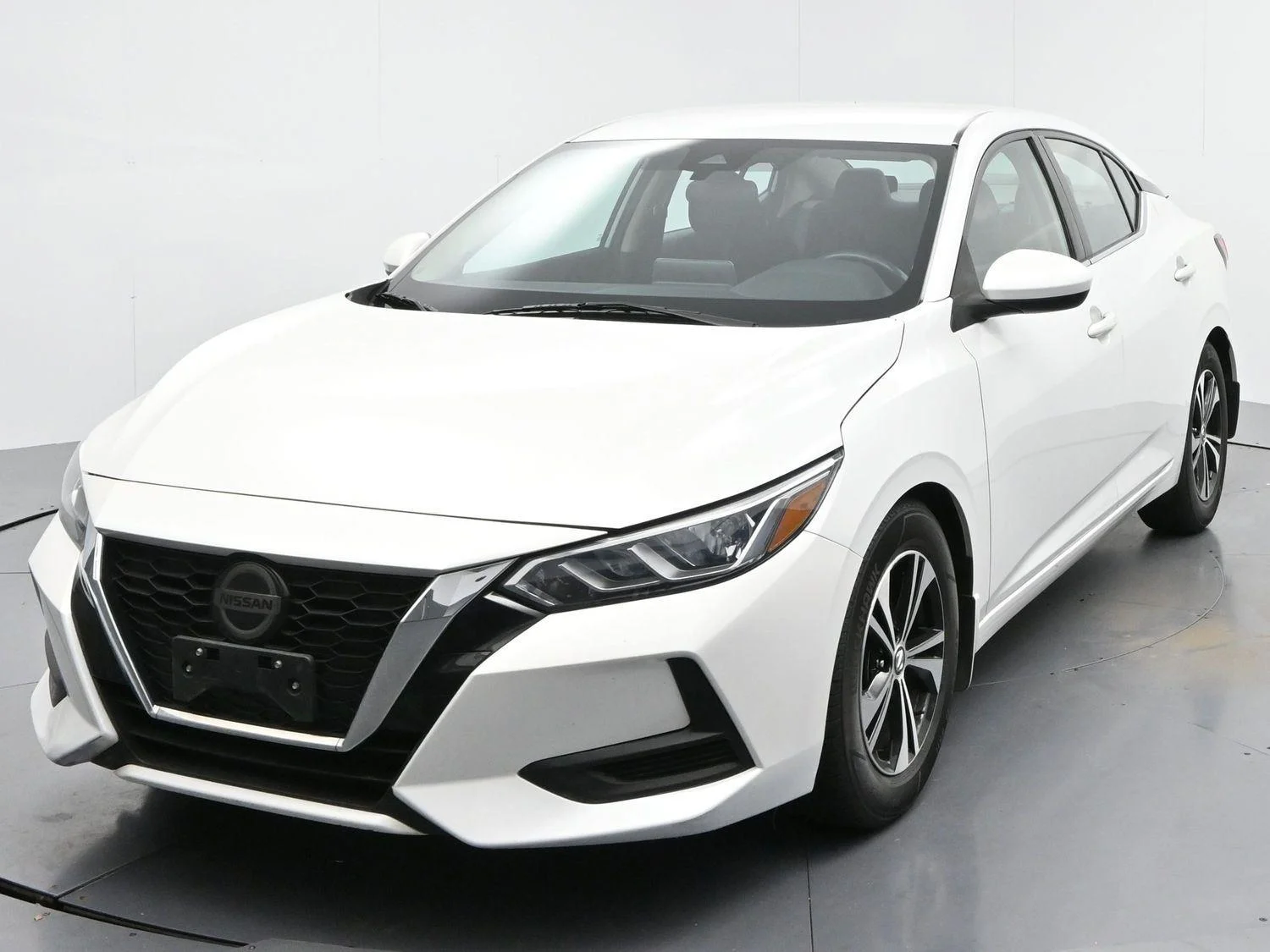 Used 2021 Aspen White Tricoat Nissan SV image 3