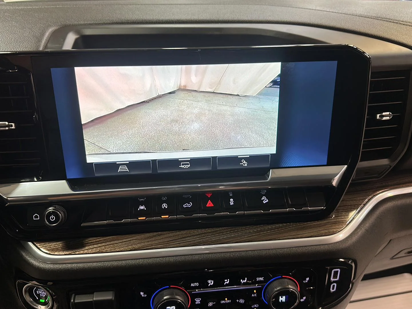 Used 2024 Summit White Chevrolet RST image 24
