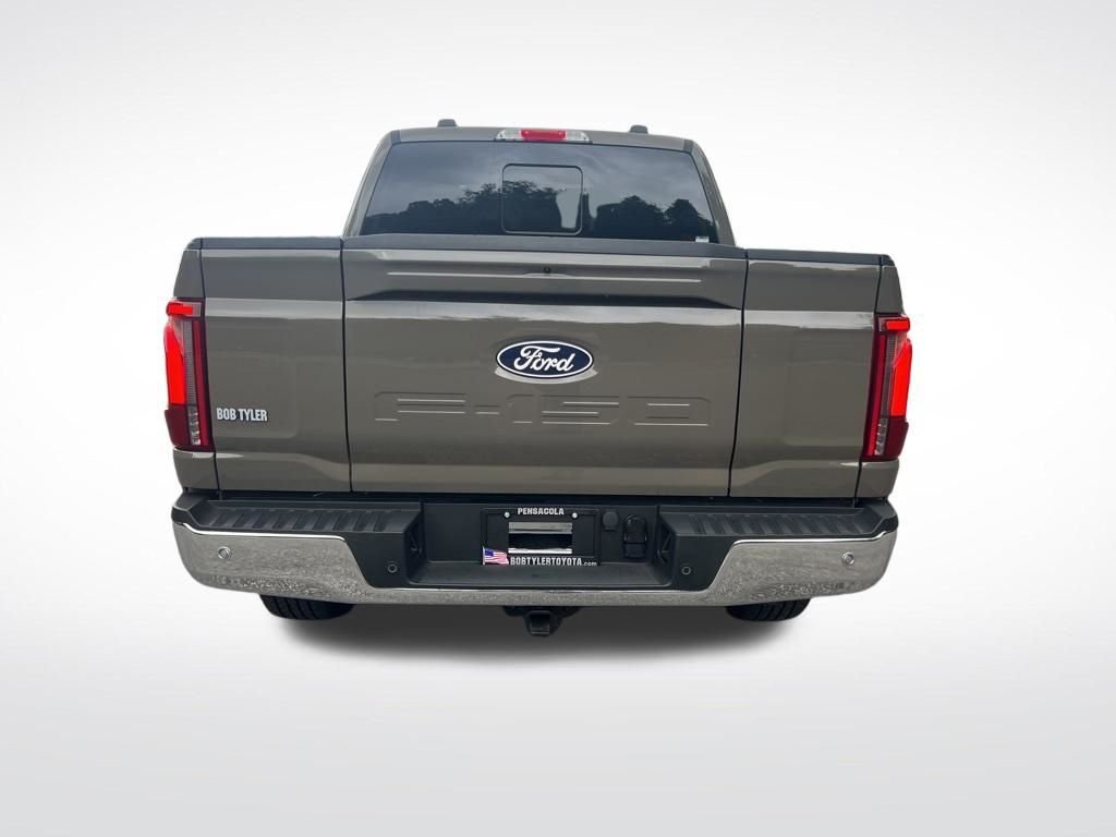 Used 2025 Gray Ford Lariat image 6