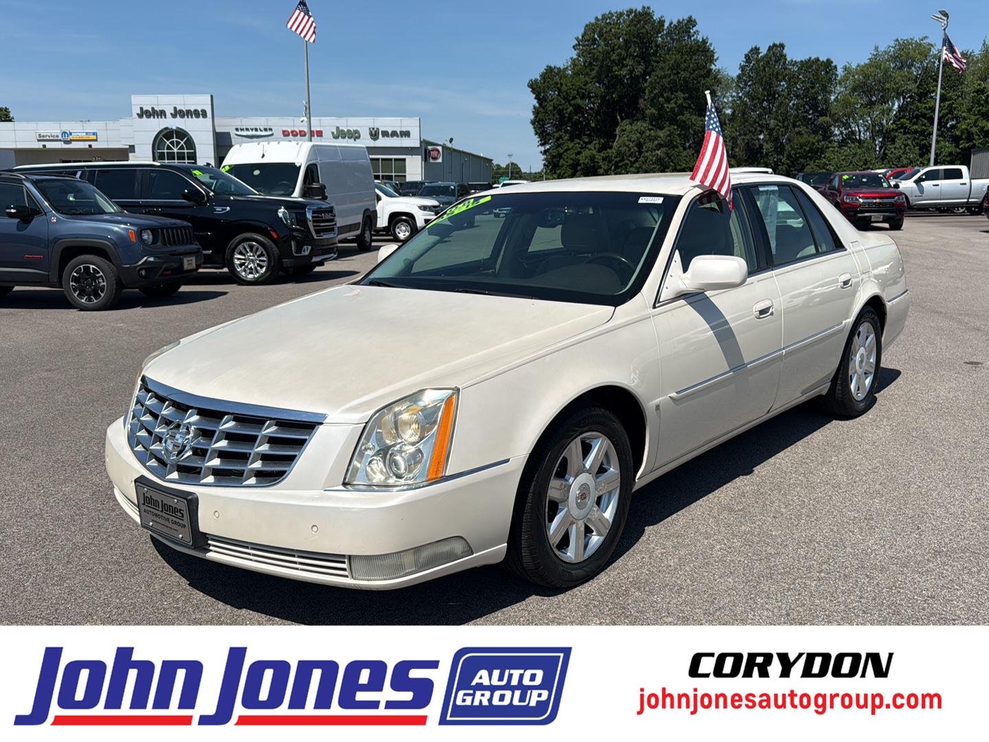 2008 Cadillac DTS Luxury II's photo