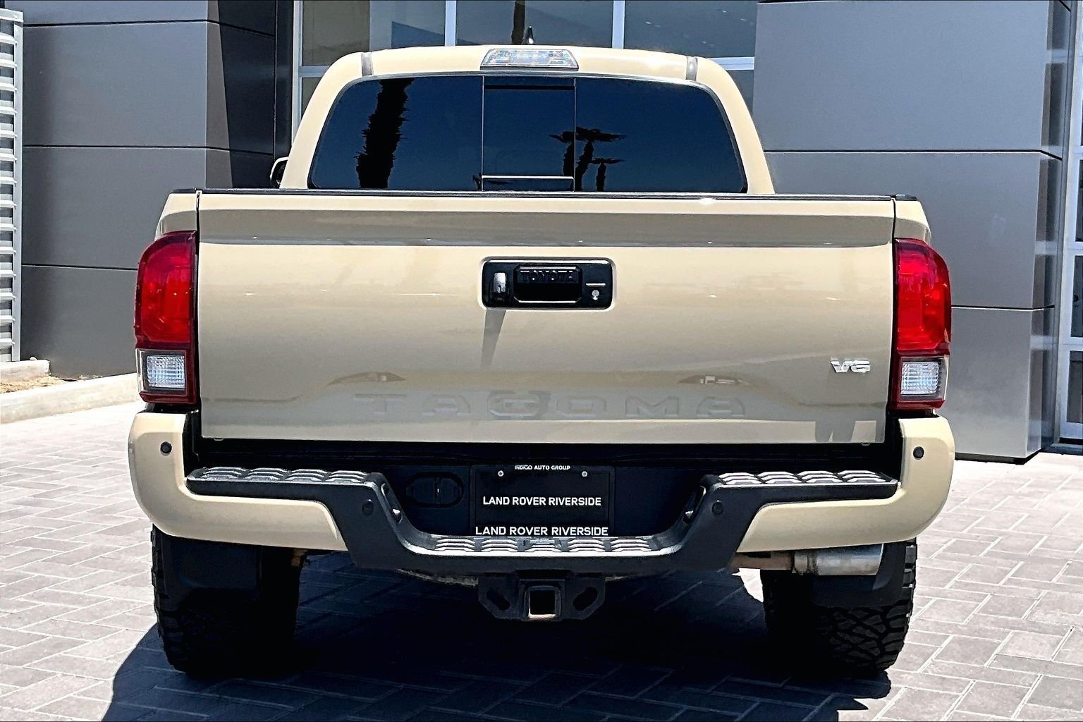 Used 2018  Toyota TRD Off-Road image 4