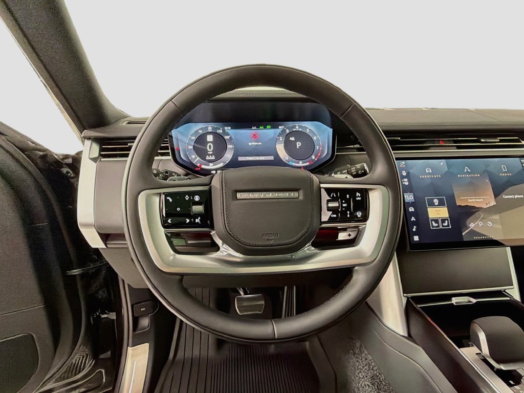 New 2027 Santorini Black Land Rover SE image 11