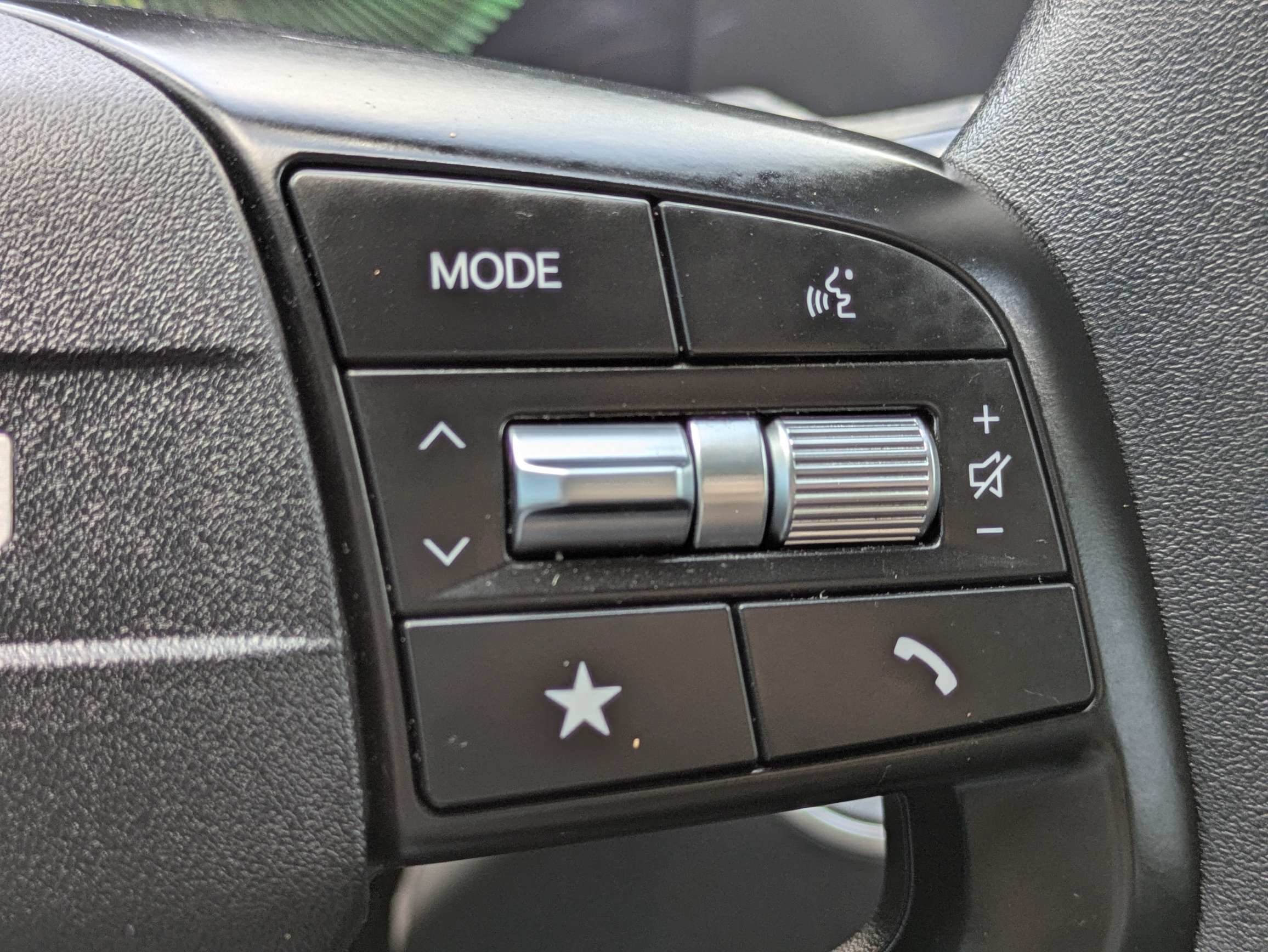 Certified Used 2025 Interstellar Gray Kia LXS image 29