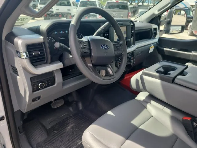 New 2027 Oxford White Ford XL image 14