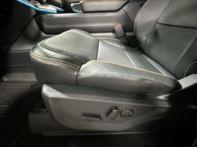 New 2026 Agate Black Metallic Ford Tremor® image 18