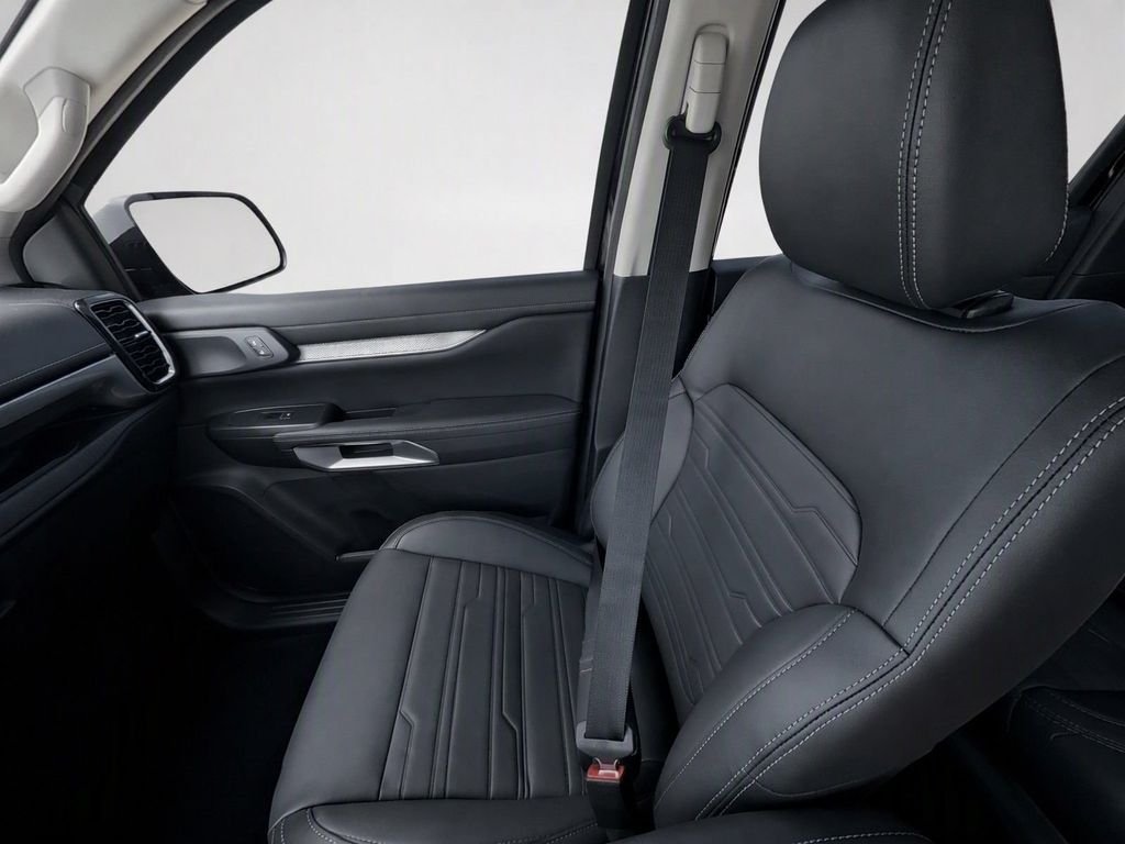 New 2026 Shadow Black Ford Lariat® image 15