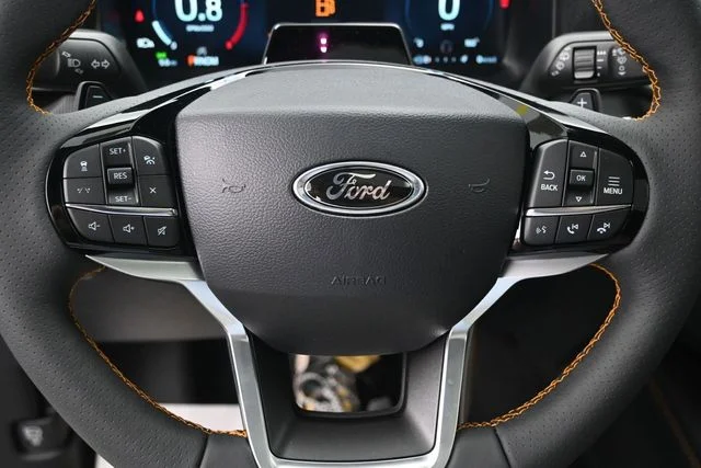 New 2026 Agate Black Metallic Ford Tremor® image 11