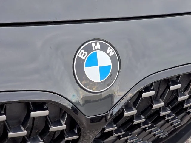 Used 2023 Gray BMW M440i xDrive image 9