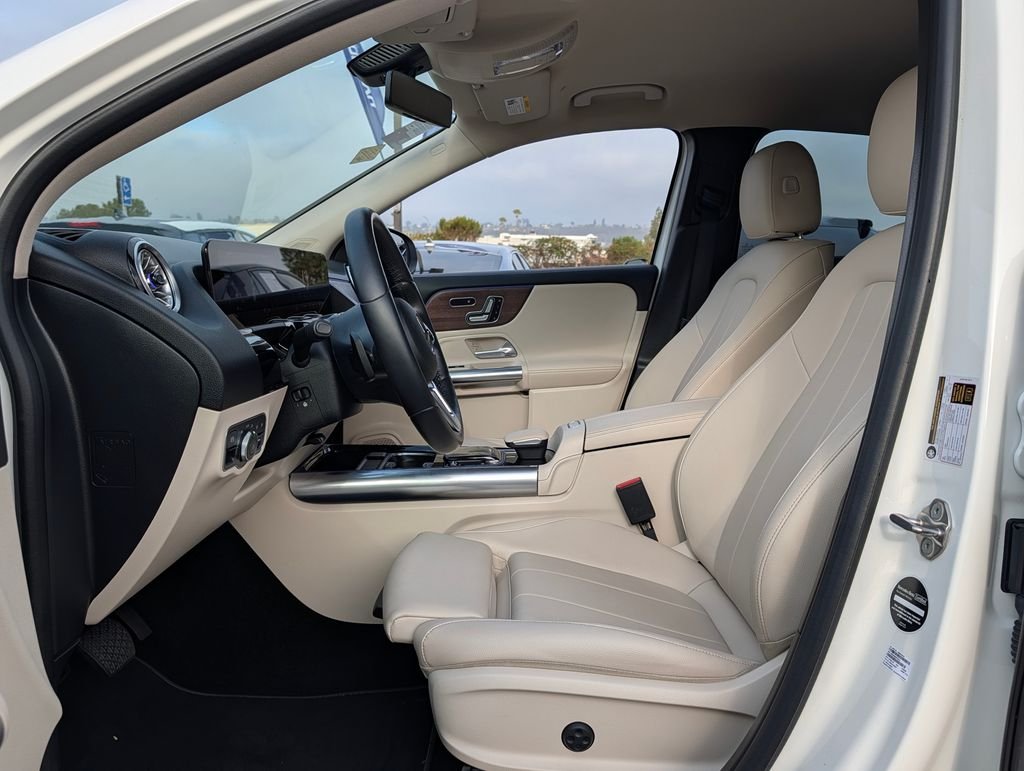 2023 Mercedes-Benz GLA Base - Photo 12