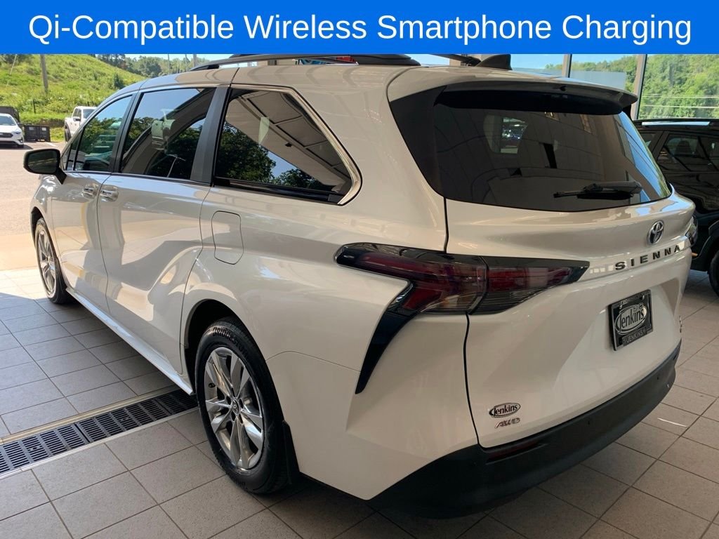 2024 Toyota Sienna XLE - Photo 15