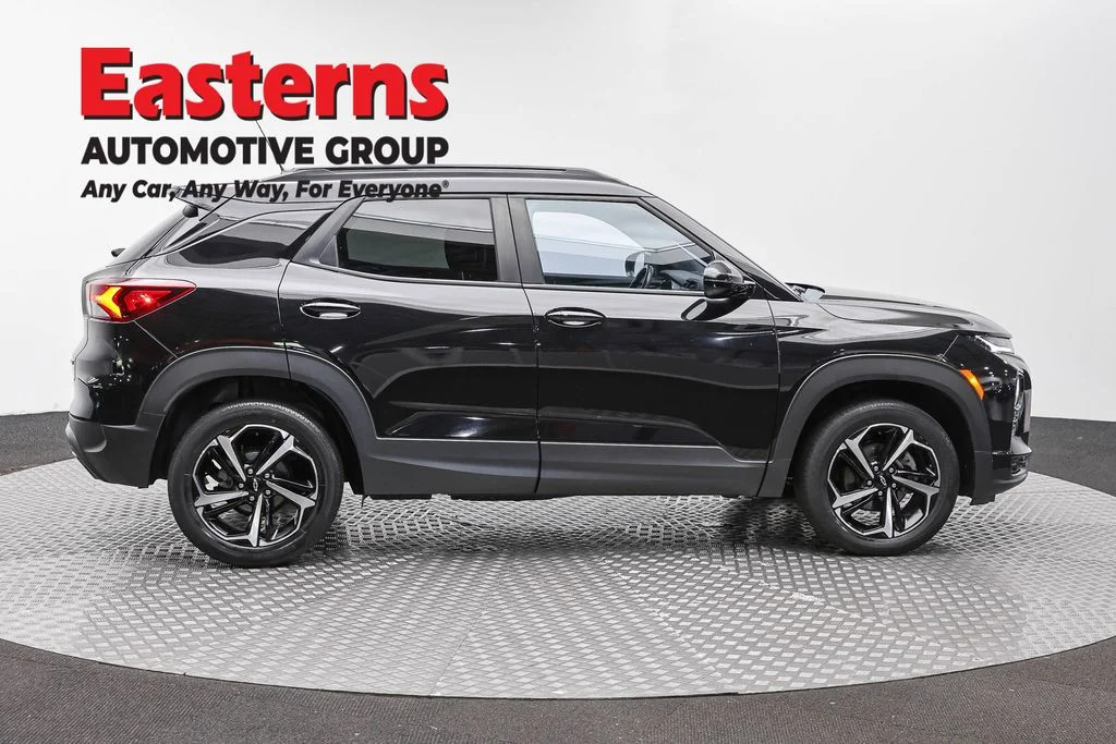 Used 2023 Black Chevrolet RS image 3