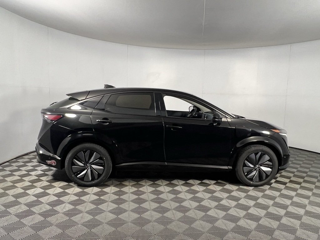 2023 Nissan Ariya Platinum+