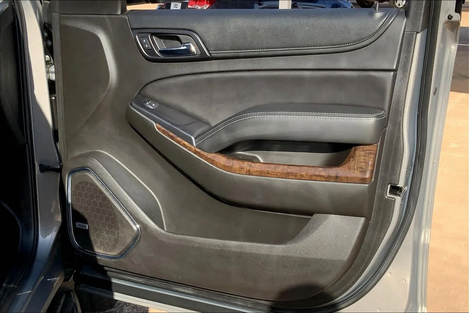 Used 2017 Pepperdust Metallic Chevrolet LT image 20