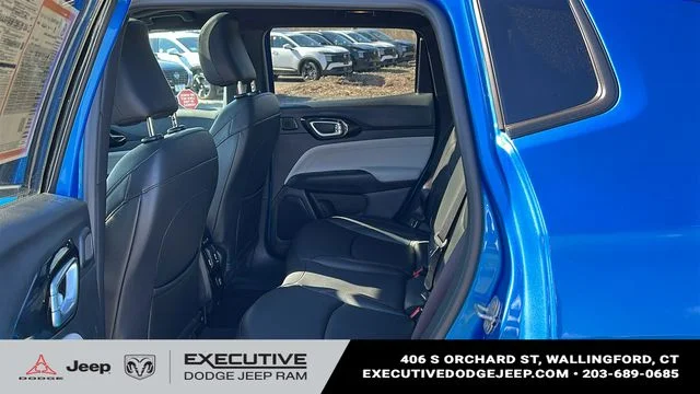 Used 2024 Blue Jeep Limited image 21