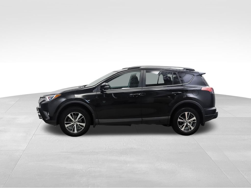 Used 2017 Toyota RAV4 XLE with VIN 2T3RFREV1HW651322 for sale in Minneapolis, Minnesota