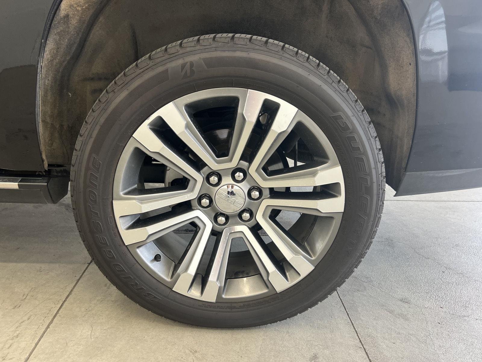 2020 GMC Yukon Denali - Photo 17