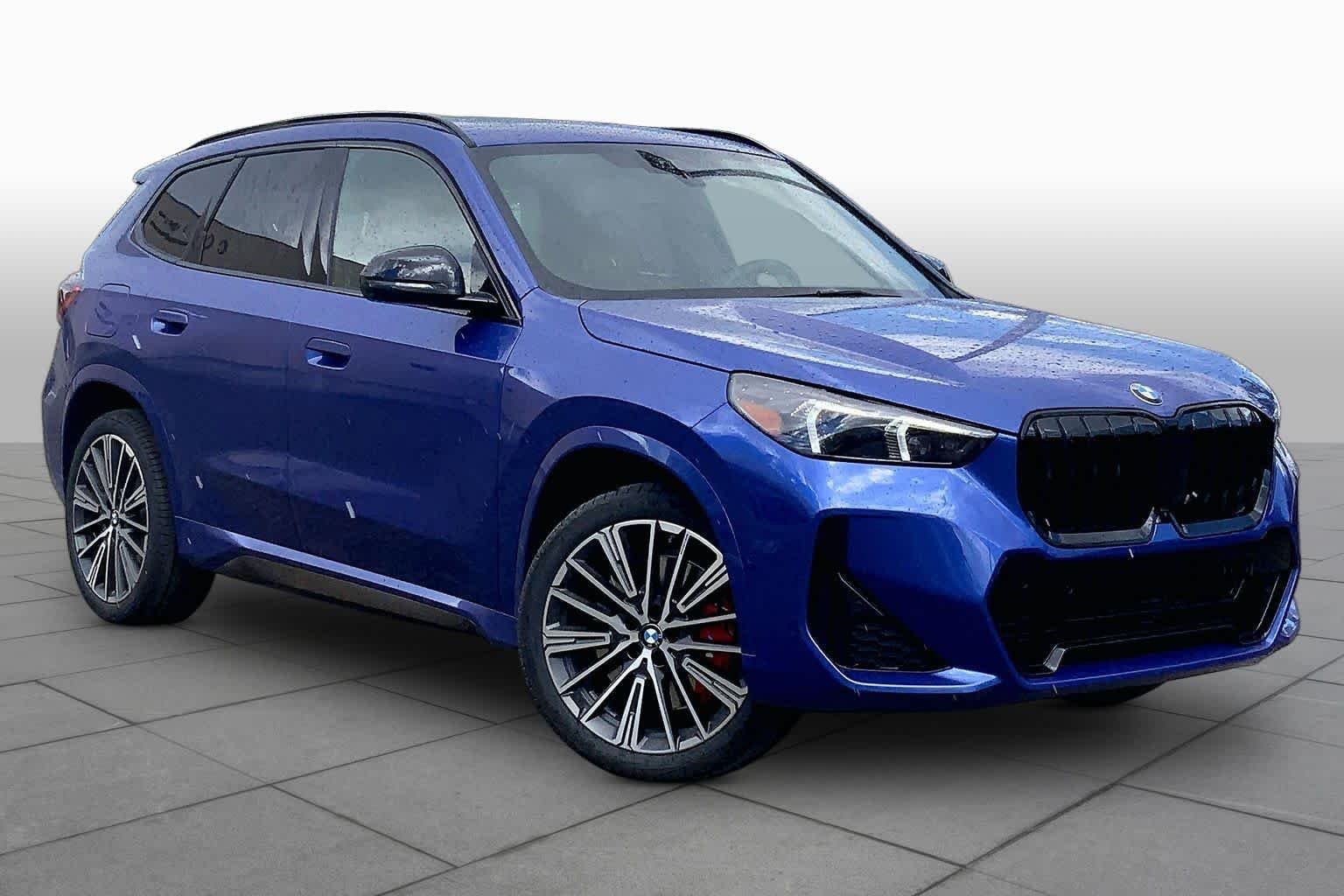 New 2026 Portimao Blue Metallic BMW xDrive28i image 2
