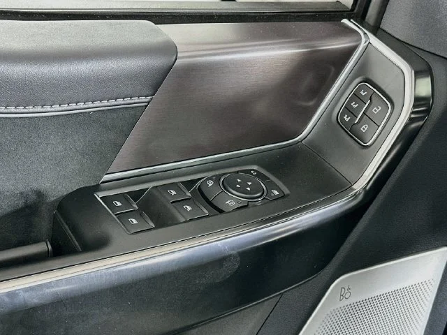 New 2026 Black Ford Platinum image 10
