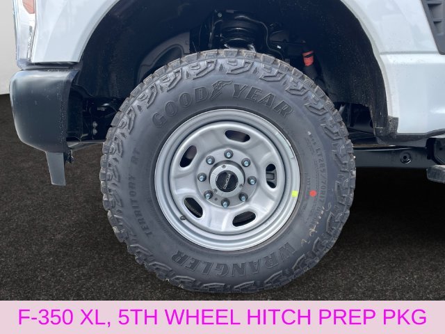2026 Ford F-350 Super Duty XL - Photo 13