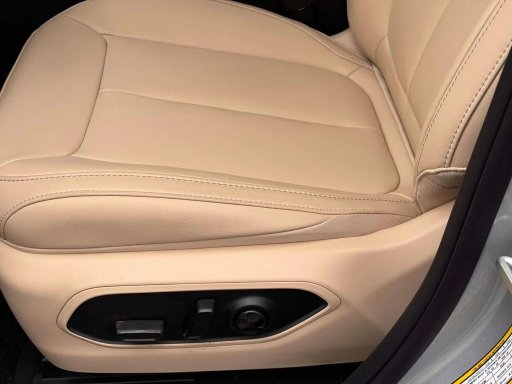 New 2026 Silver Jeep Limited image 12