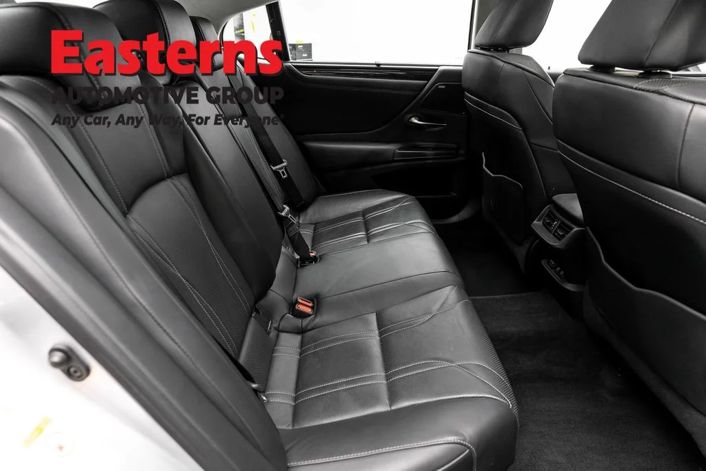 Used 2019 Silver Lexus 350 Ultra Luxury image 25