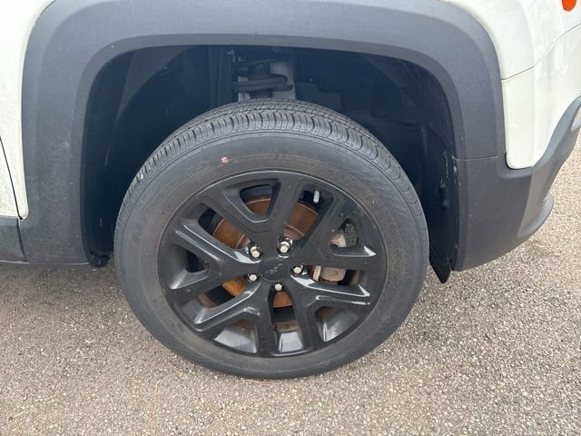 Used 2017 Jeep Renegade Altitude Package with VIN ZACCJBBB5HPF83627 for sale in Centerville, OH