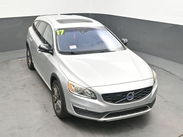Used 2017 Silver Volvo T5 image 23