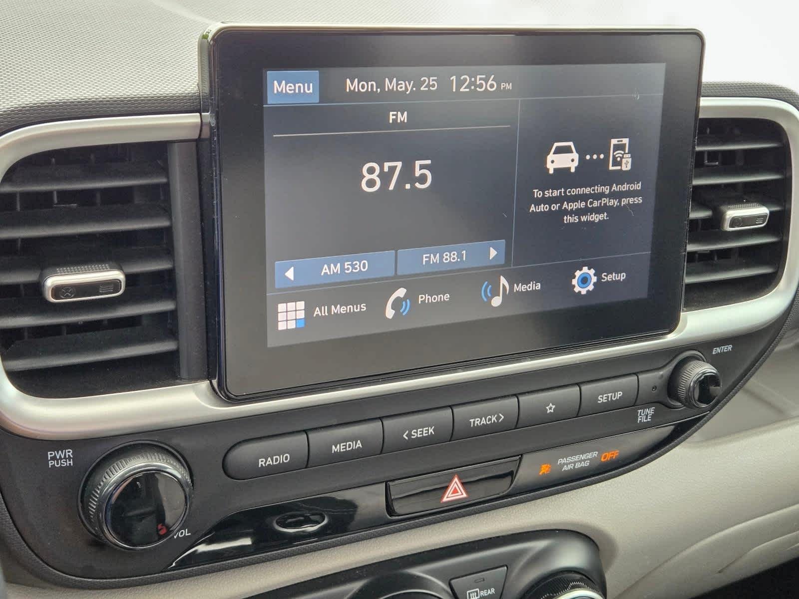2023 Hyundai Venue SEL - Photo 25
