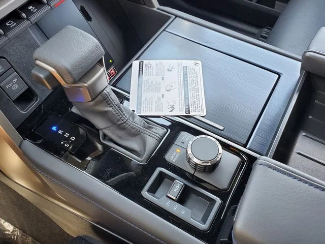 New 2026 Silver Toyota Platinum image 37