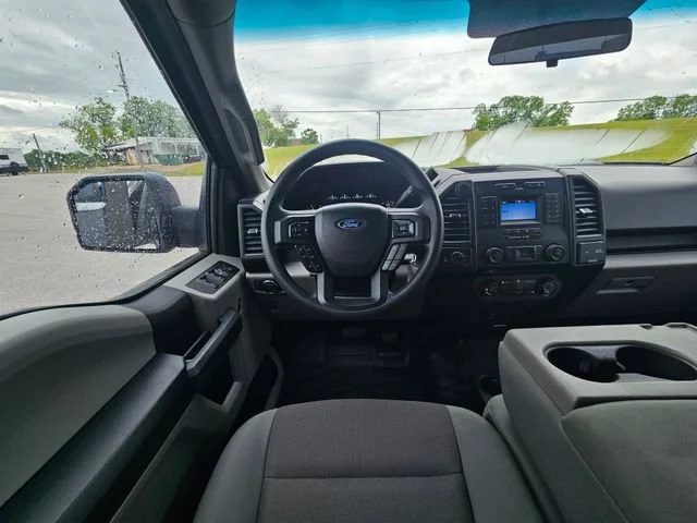 Used 2018 White Ford XL image 13