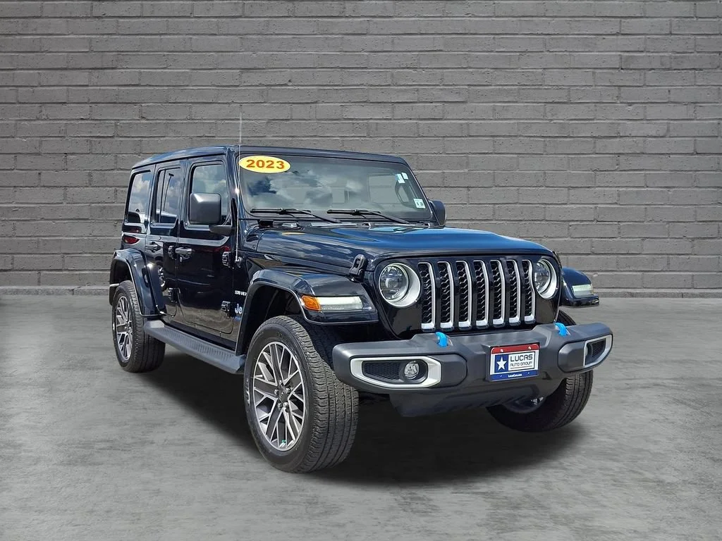 Used 2023 Black Clearcoat Jeep Sahara image 2