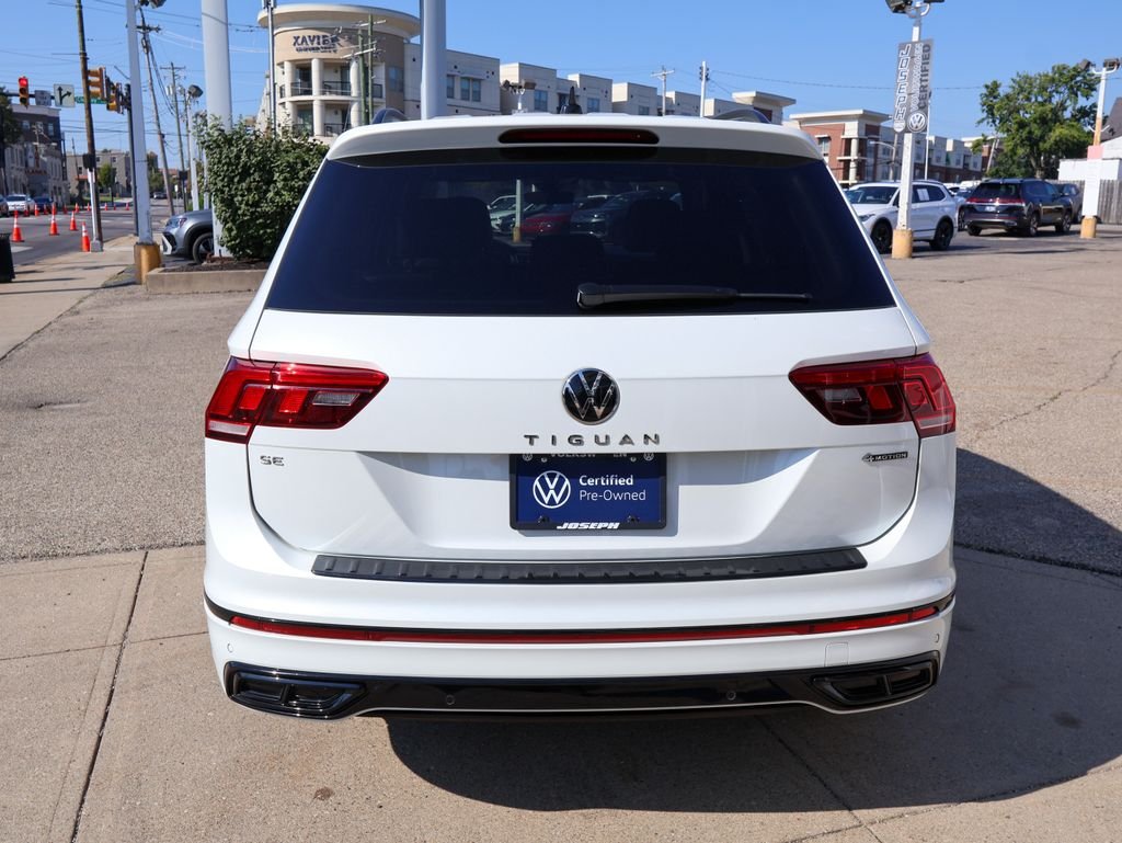 Certified Used 2024 White Volkswagen 2.0T SE R-Line Black image 4