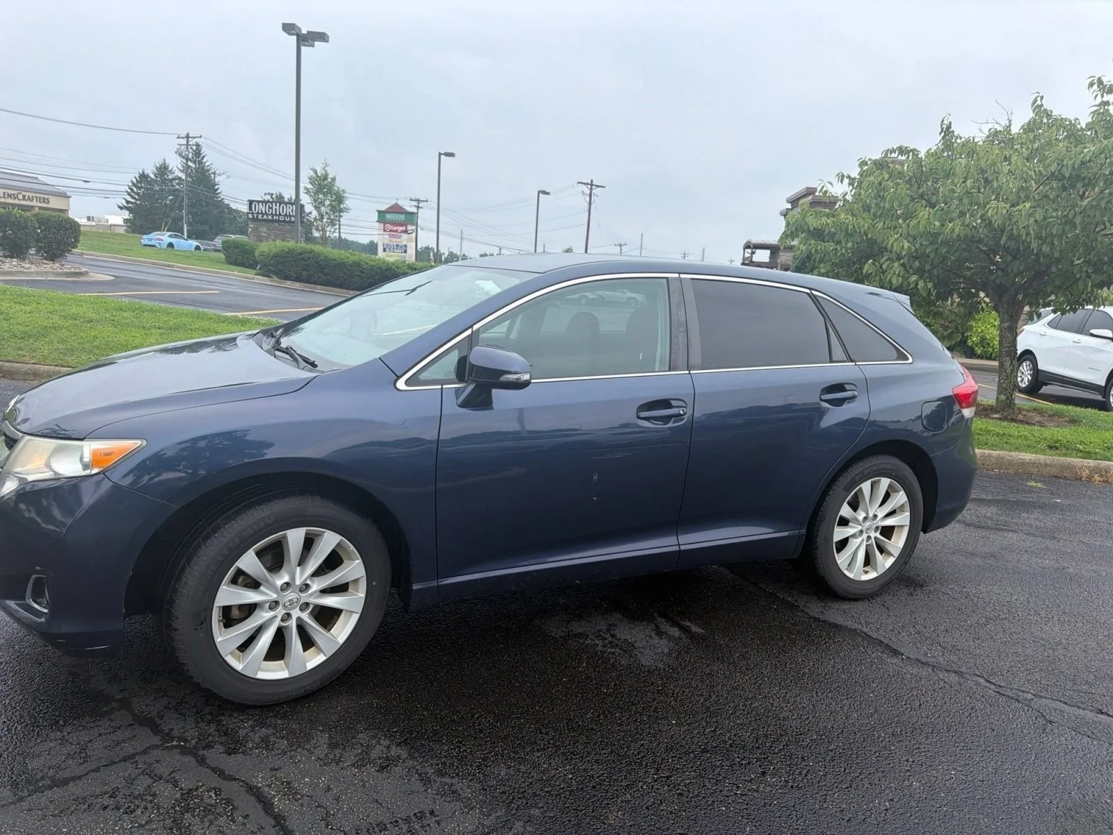Used 2015 Parisian Night Pearl Toyota LE image 6