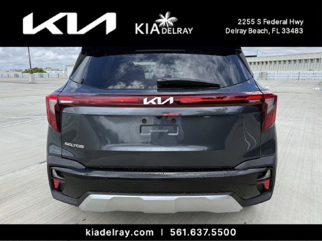 New 2026 Gravity Gray Kia EX image 4
