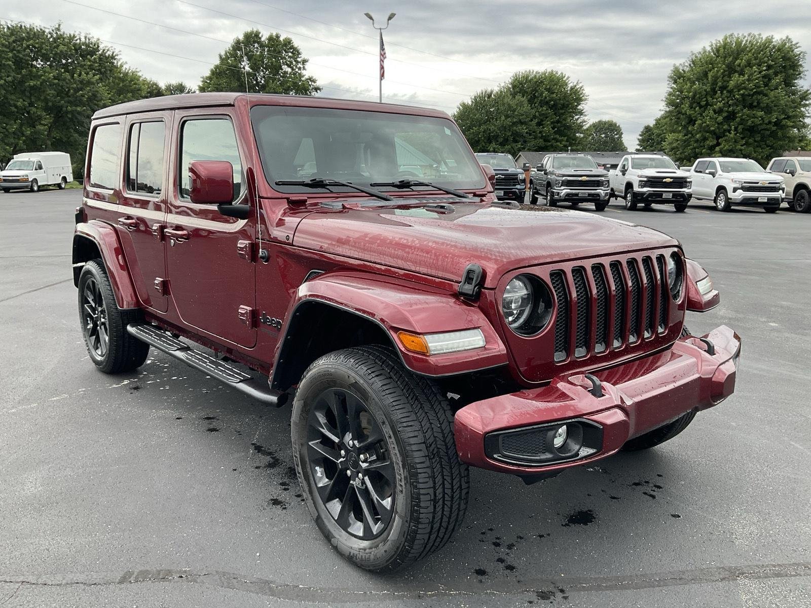 Used 2021 Snazzberry Pearlcoat Jeep Unlimited Sahara High Altitude image 3