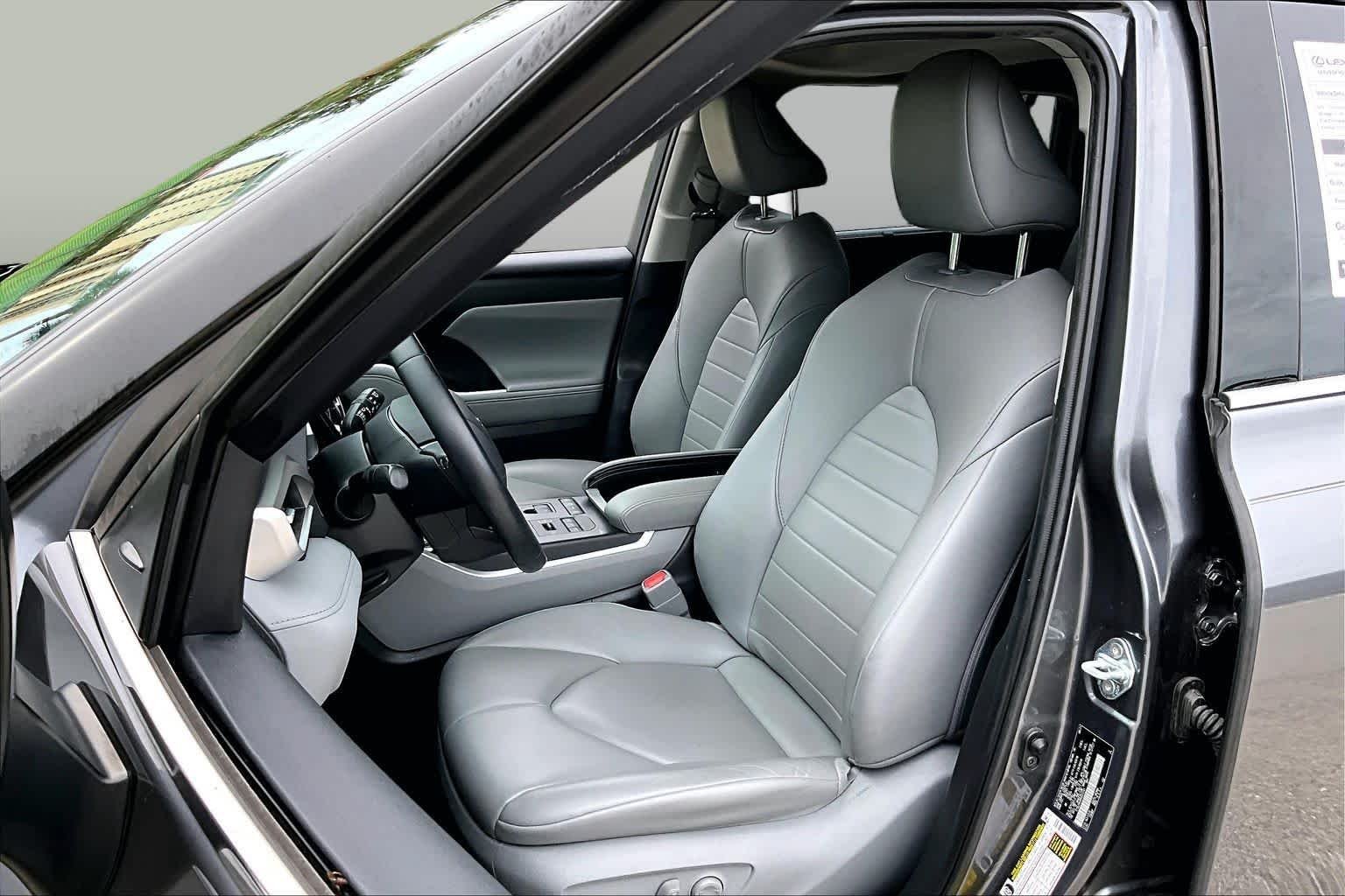 Used 2021 Magnetic Gray Metallic Toyota XLE image 8