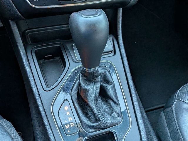 Used 2020 White Jeep Limited image 23