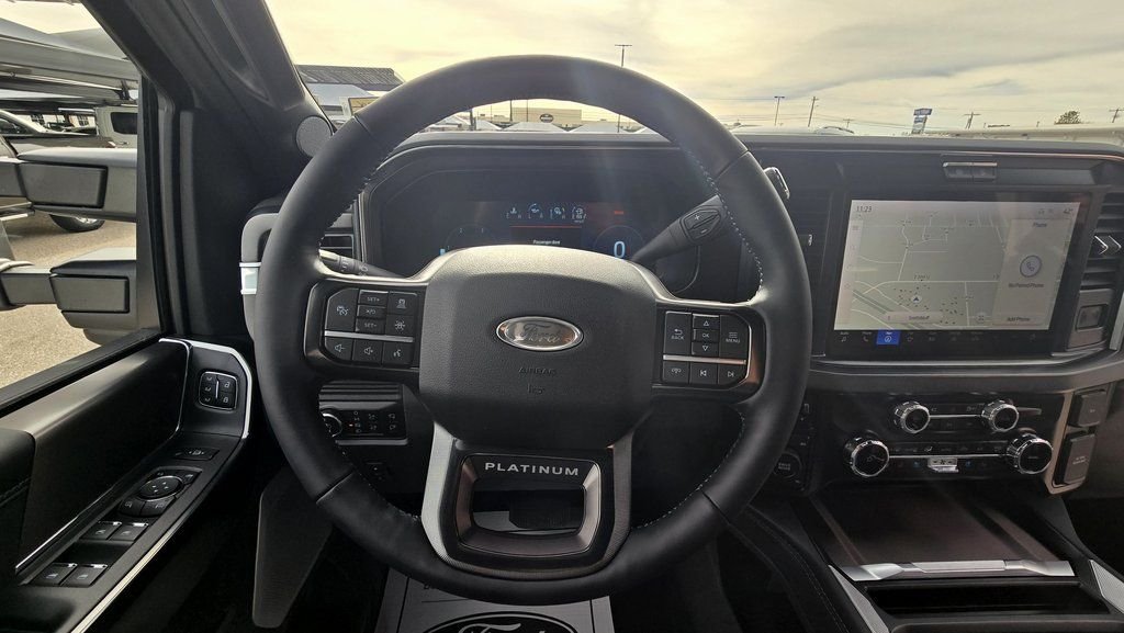 2026 Ford F-250 Super Duty Platinum - Photo 19