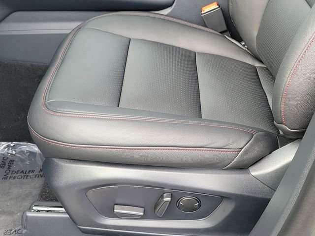 New 2026 Carbonized Gray Metallic Ford ST-Line image 14