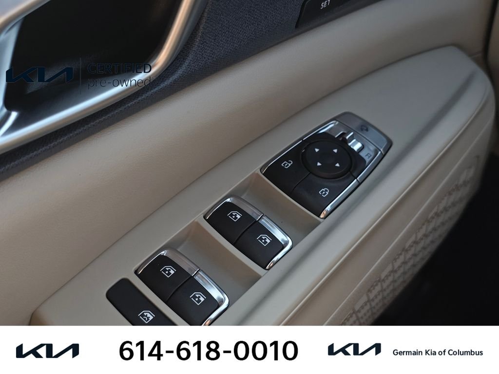 Used 2026 White Kia EX image 25