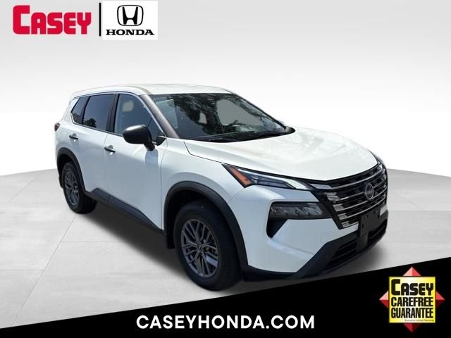 2026 Nissan Rogue S AWD's photo