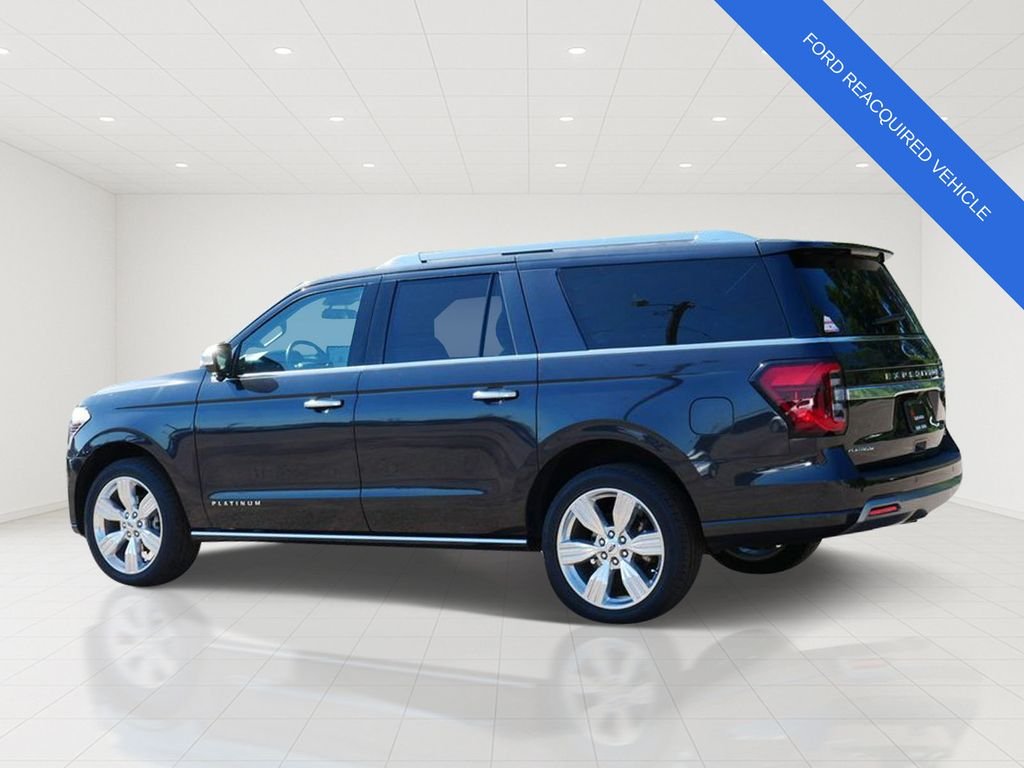 Used 2023  Ford Platinum image 4