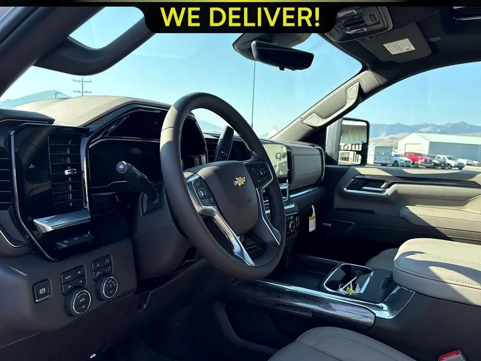 2025 Chevrolet Silverado 3500 HD LTZ - Photo 15