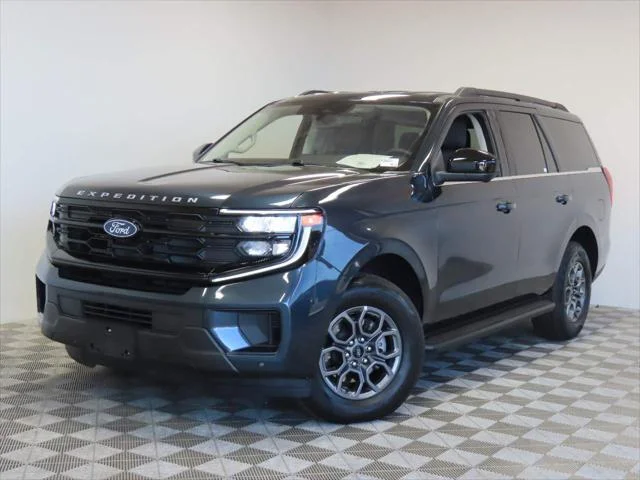 2025 Ford Expedition Active's photo