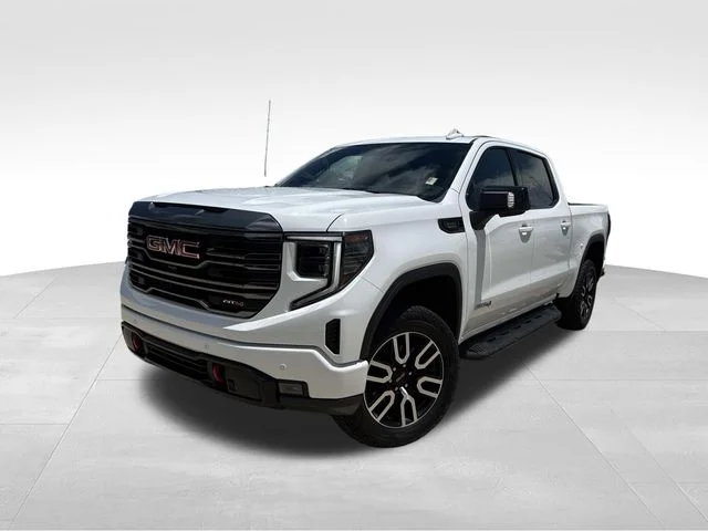 Used 2024 White GMC AT4 image 2