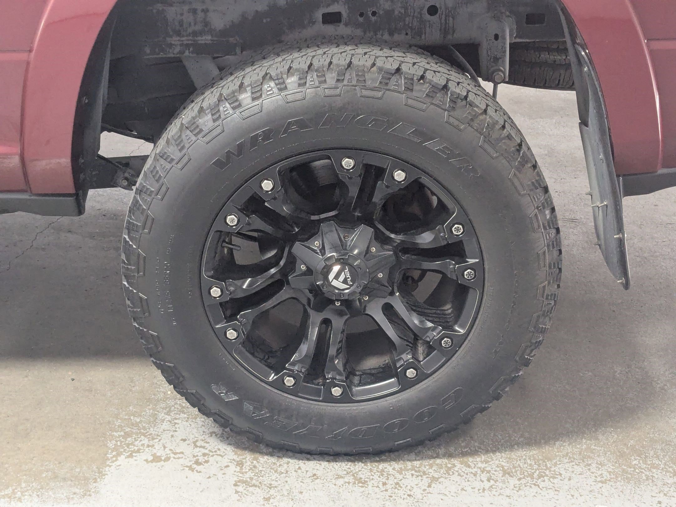 Certified Used 2022 Delmonico Red Pearlcoat Ram Laramie image 23