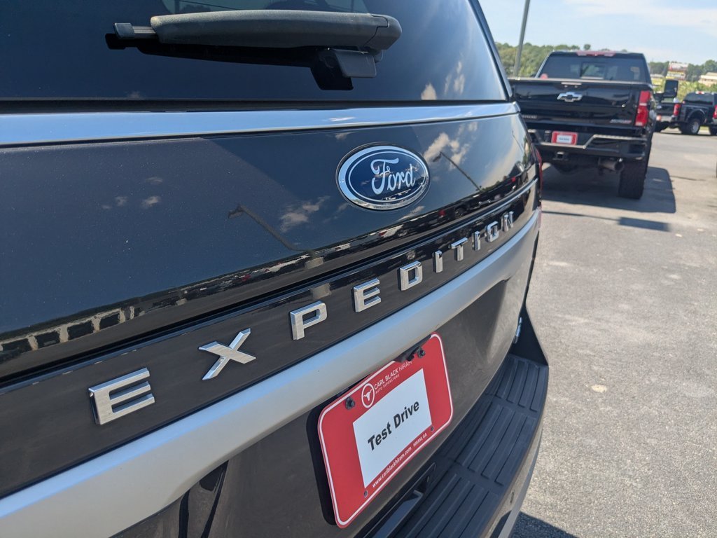 Used 2023 Gray Ford XLT image 30