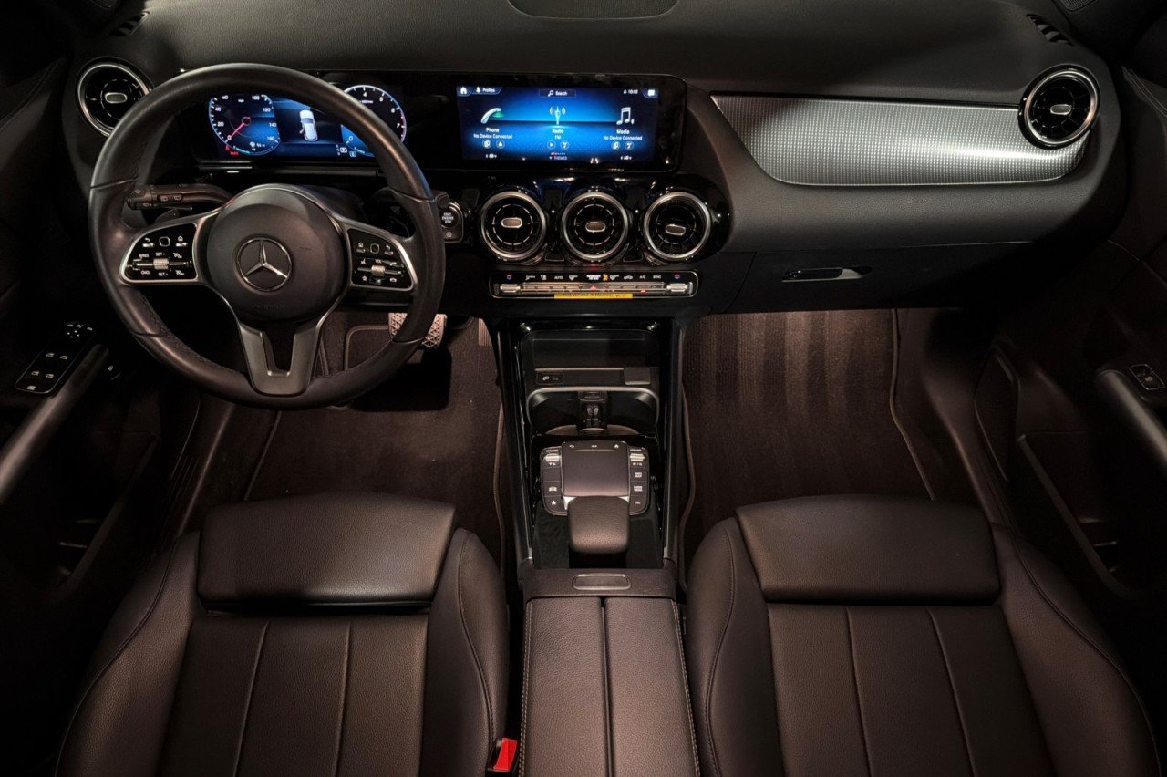 Used 2023 Iridium Silver Metallic Mercedes-Benz GLA 250 image 12